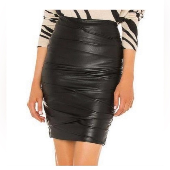 Brochu Walker Gina Ruched Pencil Skirt - Black Onyx Size Medium - Picture 2 of 7